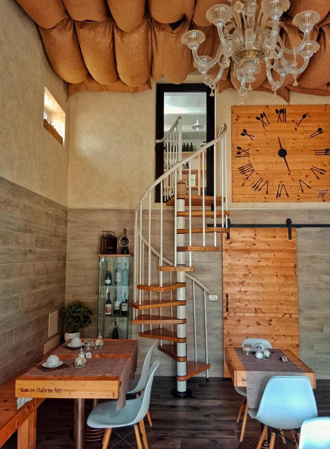 Relais Toti Beb Bed E Breakfast 3*