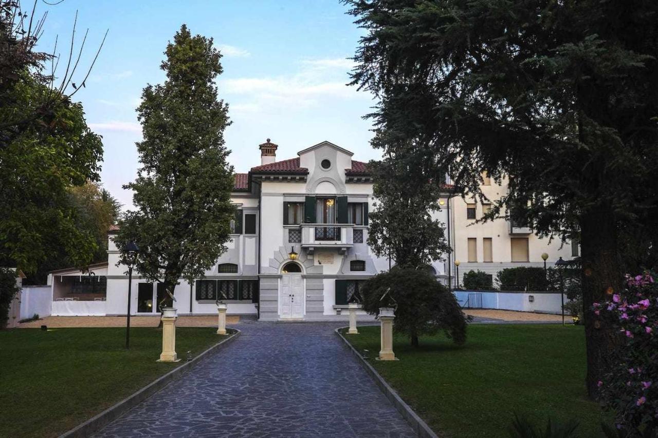 Relais Toti Beb Bed E Breakfast Mogliano Veneto
