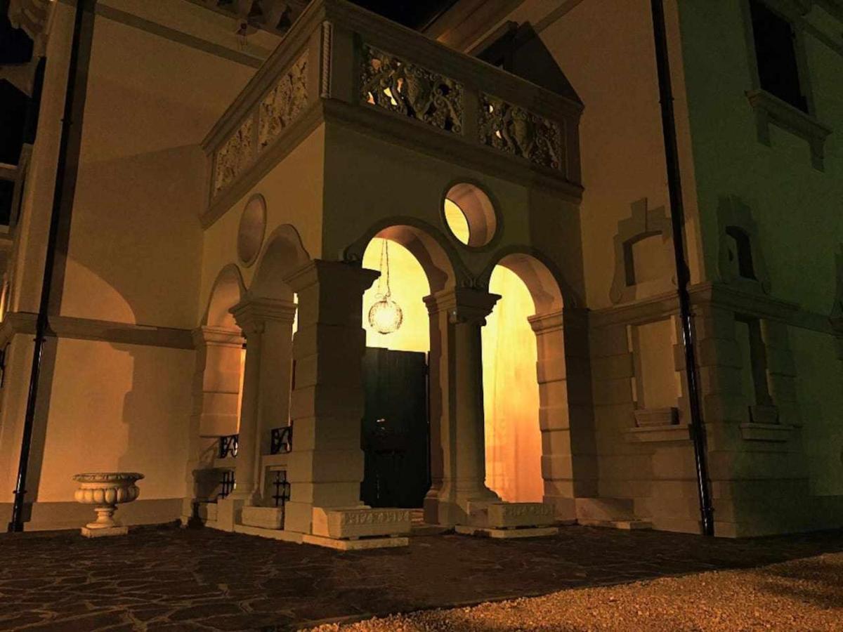 Relais Toti Beb Bed E Breakfast Bed & Breakfast 3*
