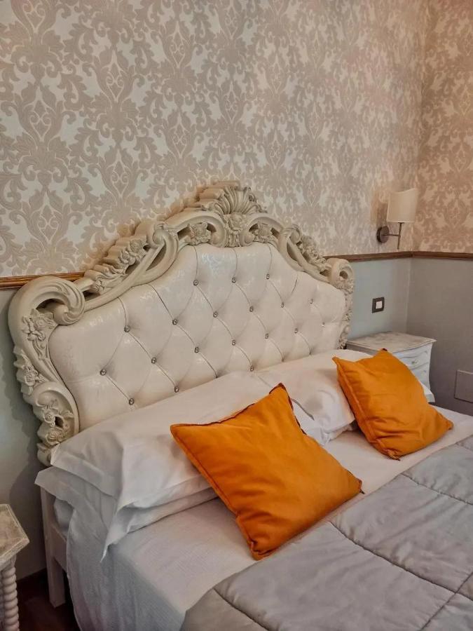Bed & Breakfast Relais Toti Beb Bed E Breakfast 3*
