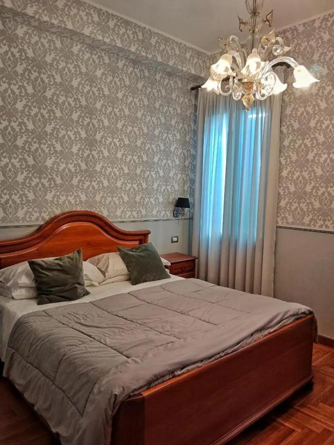 Couette-café Relais Toti Beb Bed E Breakfast 3*